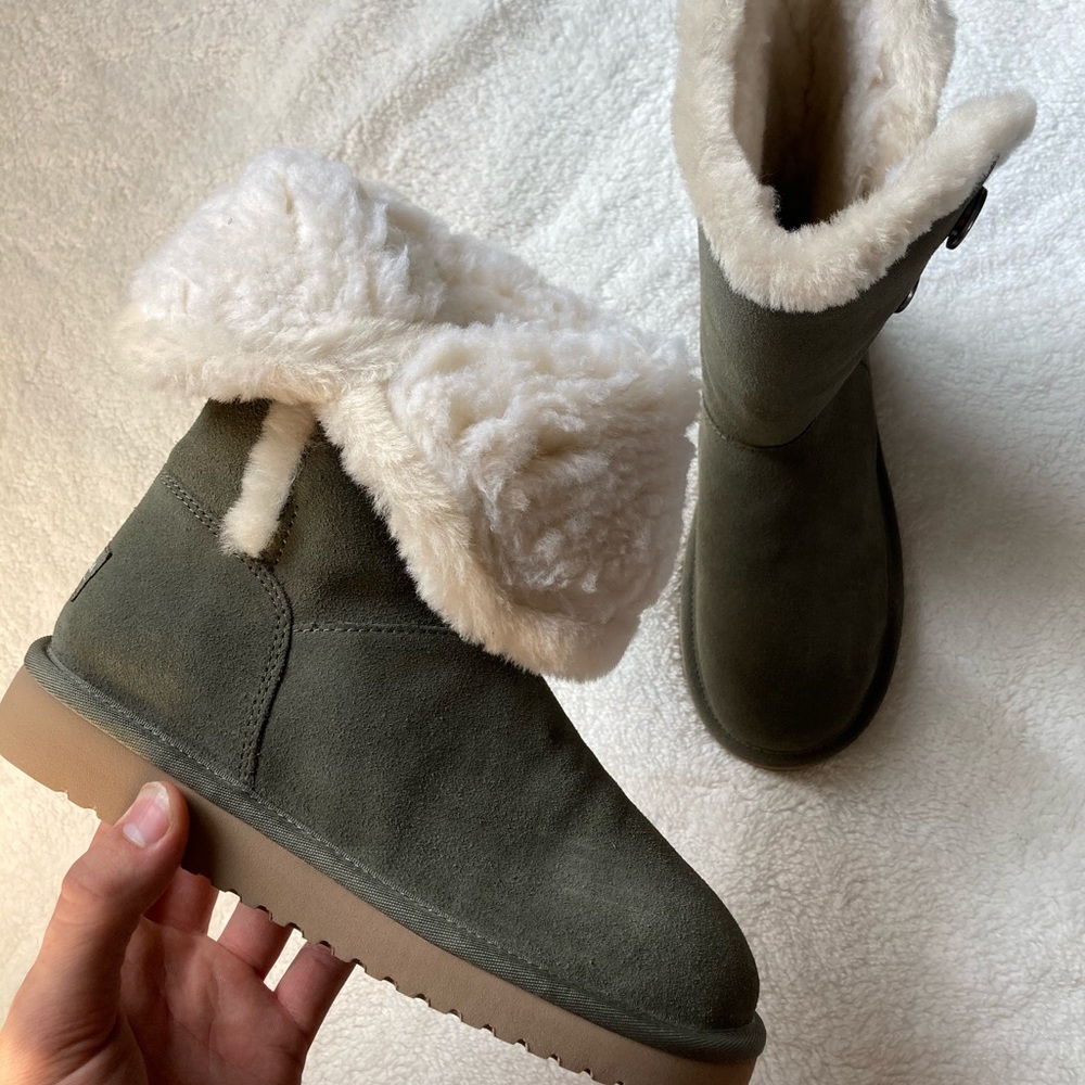 Koolaburra by UGG Tall Boot, Dusty Olive, Size 6